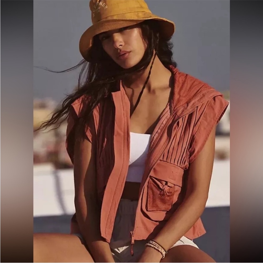 NWOT Free People Movement Pleaty Please Vest Rust Orange Size Large
